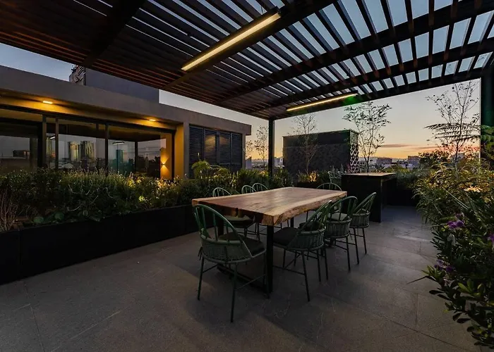 Modern W/balcony, Pingpong Table, Roof Top,gym Apartamento